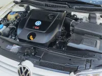 Usado VW Golf IV Highline 115 CV (84 kW) 2001 Blanco Berlina