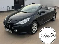 Usado Peugeot 307 CC 143 CV (105 kW) 2007 Negro Descapotable