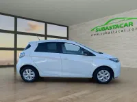 Usado Renault Zoe Life 67 kW (92 CV) 2016 Blanco Utilitario