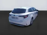 Usado Toyota Corolla Active 121 CV (88 kW) 2021 Blanco Familiar