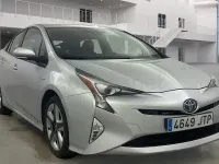 Usado Toyota Prius Advance 136 CV (100 kW) 2016 Gris / plata Berlina