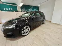 Usado VW Golf VI R 271 CV (199 kW) 2011 Negro Utilitario