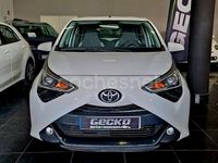 Usado Toyota Aygo X-play 72 CV (52 kW) 2020 Blanco Utilitario