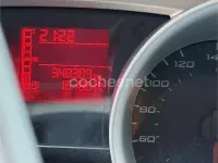 Usado Seat Ibiza Style 105 CV (77 kW) 2012 Rojo Berlina