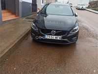 Usado Volvo V60 R-Design Momentum 190 CV (139 kW) 2019 Negro Familiar