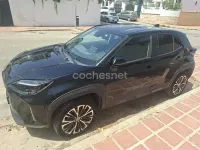 Usado Toyota Yaris Cross Active 116 CV (85 kW) 2022 Negro SUV