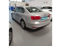 Usado VW Jetta Advance 105 CV (77 kW) 2014 Gris Berlina