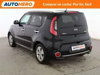 Usado Kia Soul 132 CV (97 kW) 2017 Negro SUV