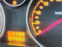 Usado Opel Zafira Cosmo 120 CV (88 kW) 2006 Gris Monovolumen