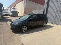 Usado Seat Altea XL Style 140 CV (102 kW) 2013 Negro Monovolumen