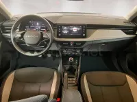 Usado Skoda Scala Selection 115 CV (84 kW) 2025 Azul Utilitario