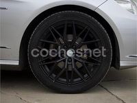 Usado Mercedes E220 Elegance 170 CV (125 kW) 2009 Gris / plata Berlina