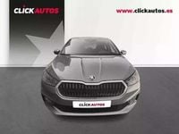Usado Skoda Fabia Selection 95 CV (69 kW) 2025 Gris Utilitario