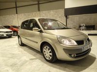 Usado Renault Scénic II Privilege 106 CV (77 kW) 2007 Beige Monovolumen