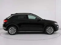 Usado VW T-Roc Advance 116 CV (85 kW) 2018 Negro SUV