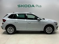 Usado Skoda Kamiq Selection 115 CV (84 kW) 2025 Blanco SUV