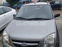 Usado Suzuki Ignis 99 CV (72 kW) 2004 Gris / plata Utilitario