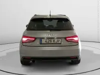 Usado Audi A1 95 CV (69 kW) 2018 Gris Utilitario