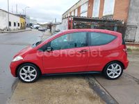 Usado Mercedes A180 109 CV (80 kW) 2007 Rojo Berlina