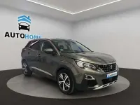 Usado Peugeot 3008 Allure 131 CV (96 kW) 2020 Gris SUV