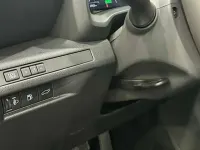 Usado Lexus LBX 136 CV (100 kW) 2024 Gris SUV