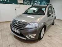 Usado Citroën C3 XTR 70 CV (51 kW) 2006 Beige Berlina