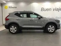 Nuevo Volvo XC40 2026 Gris SUV