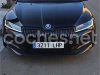 Usado Skoda Superb SportLine 190 CV (139 kW) 2020 Negro Familiar