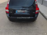 Usado Volvo V50 Summum 136 CV (100 kW) 2004 Negro Familiar