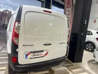 Usado Renault Kangoo 75 CV (55 kW) 2018 Blanco Monovolumen