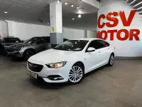 Usado Opel Insignia Innovation 136 CV (100 kW) 2020 Blanco Familiar