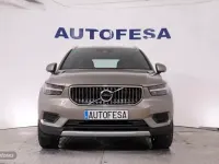 Usado Volvo XC40 262 CV (192 kW) 2022 Oro SUV