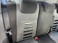 Usado Ford Focus Trend 100 CV (73 kW) 2009 Gris / plata Berlina