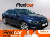 Usado VW Passat Advance 150 CV (110 kW) 2017 Azul Berlina