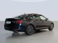 Usado Skoda Superb SportLine 218 CV (160 kW) 2025 Negro Berlina