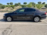 Usado VW Passat Edition 140 CV (102 kW) 2012 Marrón Berlina