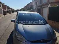 Usado Ford S-MAX Trend 125 CV (91 kW) 2008 Gris / plata Monovolumen