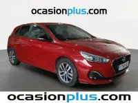 Usado Hyundai i30 110 CV (80 kW) 2018 Rojo Berlina