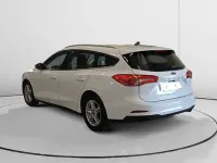 Usado Ford Focus Trend 120 CV (88 kW) 2021 Blanco Berlina