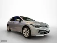 Usado VW Golf VIII Style 204 CV (150 kW) 2025 Plateado Berlina