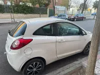Usado Ford Ka Trend 69 CV (50 kW) 2016 Blanco Berlina