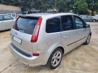 Usado Ford C-MAX Trend 109 CV (80 kW) 2010 Plateado Monovolumen