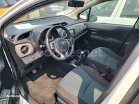 Usado Toyota Yaris Active 90 CV (66 kW) 2012 Blanco Berlina