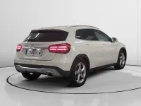 Usado Mercedes GLA220 Urban 177 CV (130 kW) 2017 Blanco SUV