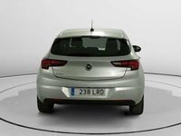 Usado Opel Astra Design & Tech 131 CV (96 kW) 2021 Gris Utilitario