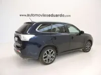 Usado Mitsubishi Outlander 150 CV (110 kW) 2015 Azul SUV