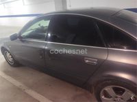 Usado Audi A6 150 CV (110 kW) 1998 Gris / plata Familiar