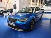 Usado Seat Arona FR 115 CV (84 kW) 2025 Azul SUV
