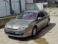 Usado Renault Laguna III Dynamique 150 CV (110 kW) 2010 Granate Berlina