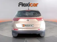 Usado Kia Sportage 132 CV (97 kW) 2018 Beige SUV